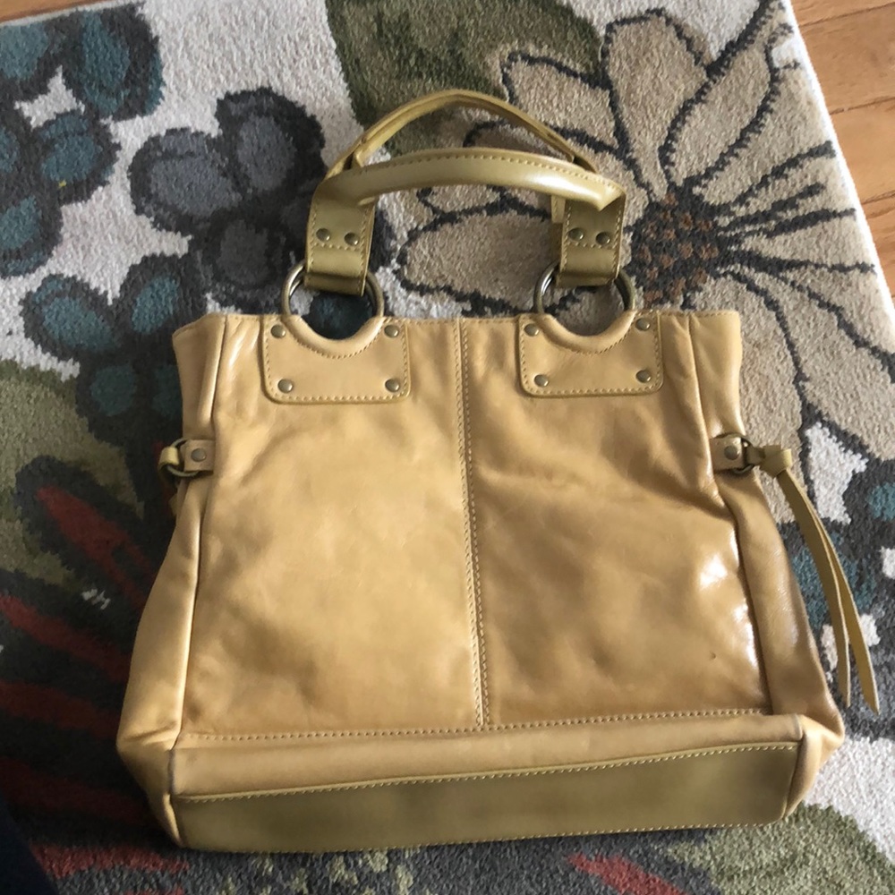 Kenneth Cole reaction bag